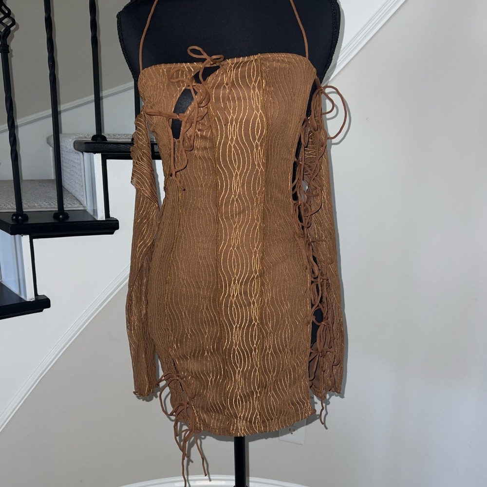 NWOT PrettyLittleThing Brown Lace-Up Mini Dress (US6)